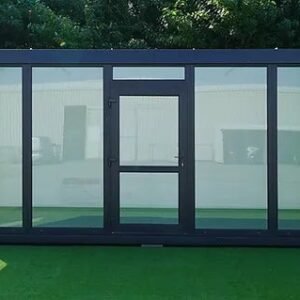 BÜROCONTAINER 6 X 3 M MIT GLASWAND – NEU