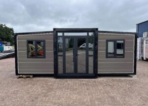 40-Fuß Wohncontainer XXL – Zusammenklappbares Luxus-Chalet für jeden Einsatz